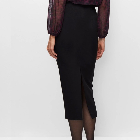 ✨NWT✨ Midi Black Pencil Skirt - Picture 1 of 3